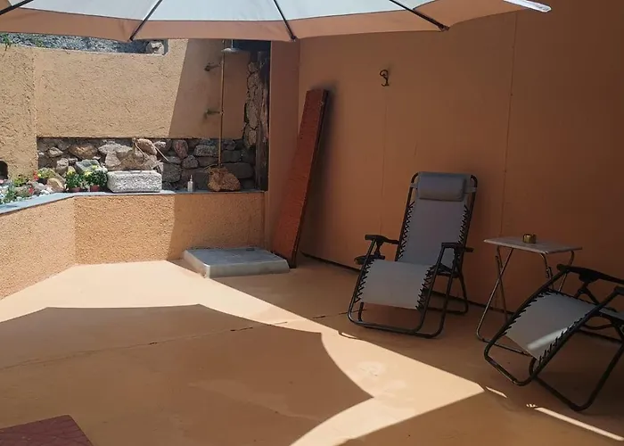 Benjamin Guest house